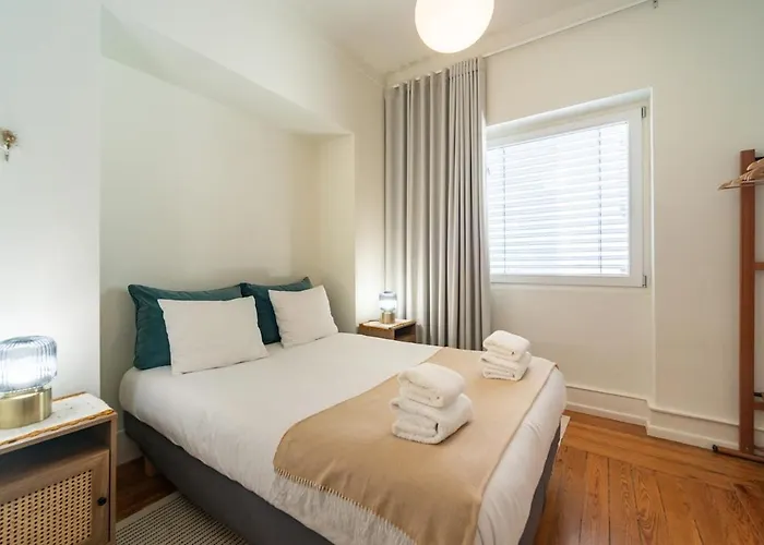 Marques Pombal Beautiful Апартаменты *