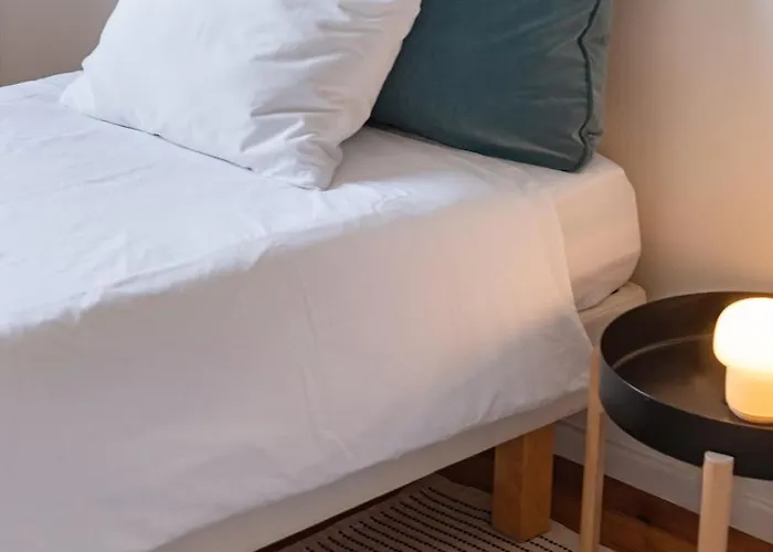 Апартаменты Marques Pombal Beautiful Лиссабон